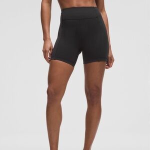 Lululemon Swift Speed High Rise Short 6”